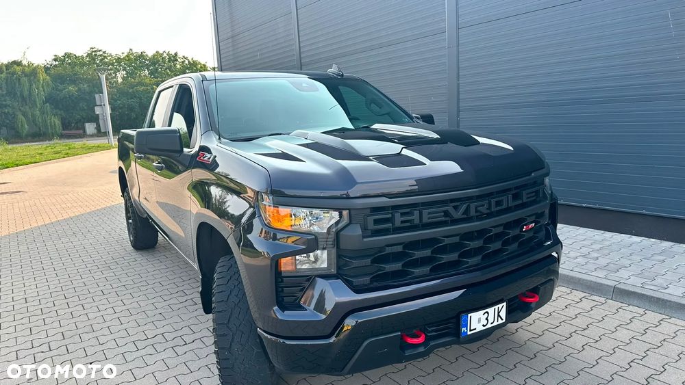 Chevrolet Silverado - 25