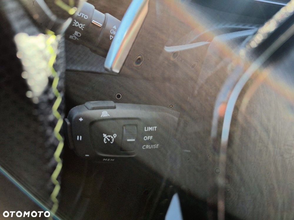 Peugeot 2008 1.2 PureTech GT S&S EAT8 - 15