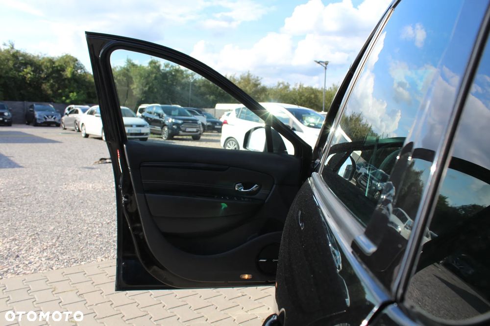 Renault Scenic ENERGY TCe 115 Bose Edition - 13