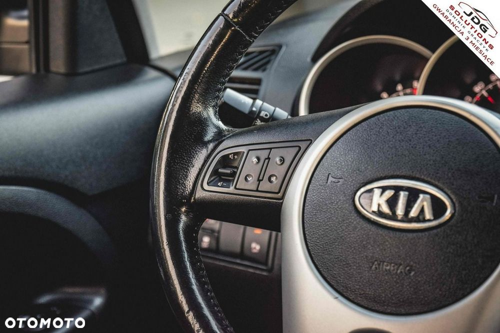 Kia Venga 1.4 CRDi 90 ISG Edition 7 - 23