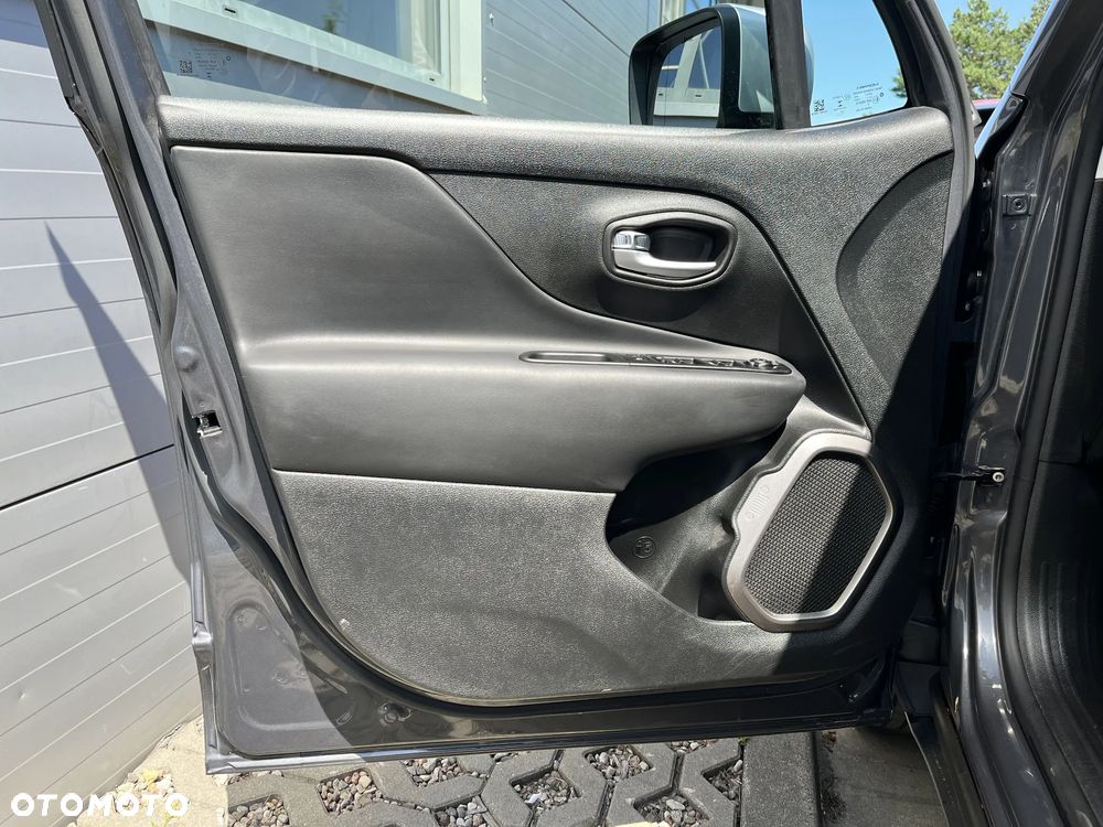 Jeep Renegade 1.5 T4 mHEV Limited FWD S&S DCT - 10