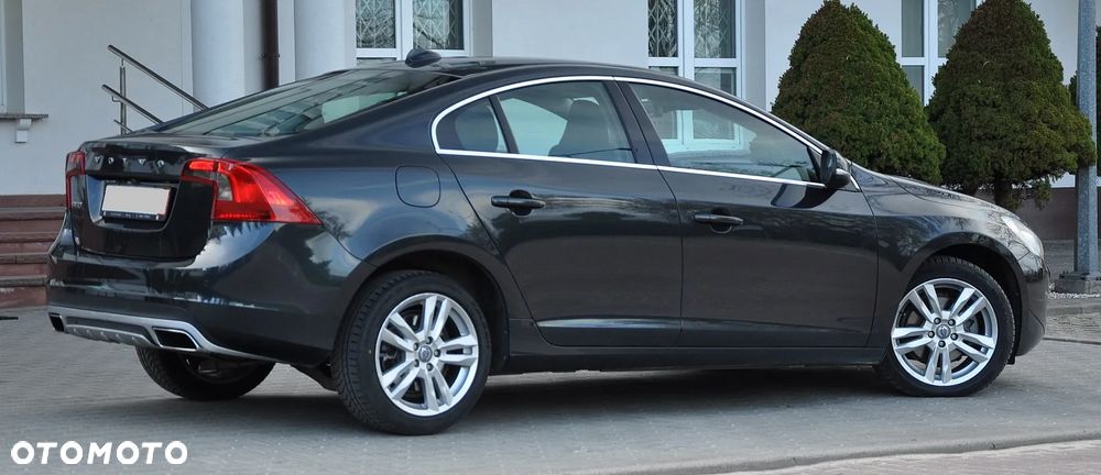 Volvo S60 D4 Geartronic - 15
