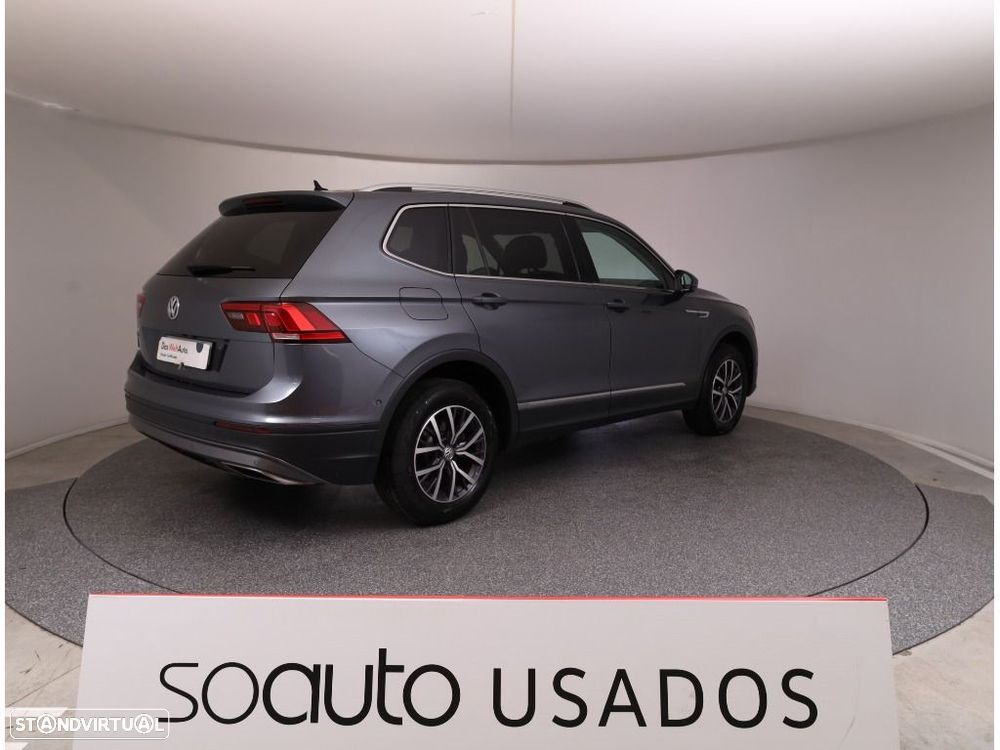 VW Tiguan Allspace 2.0 TDI Confortline DSG - 14