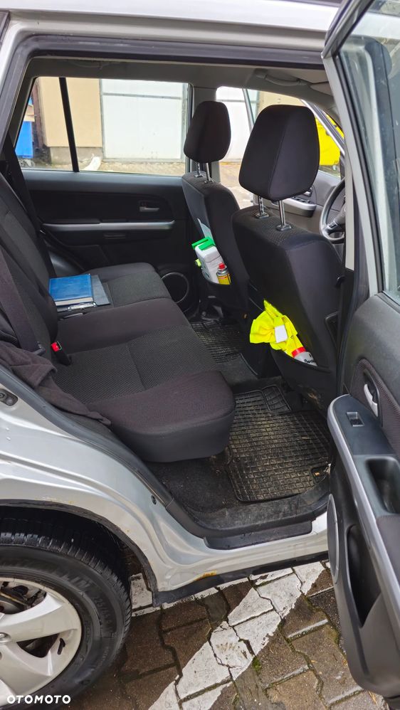 Suzuki Grand Vitara 2.0 Comfort - 7