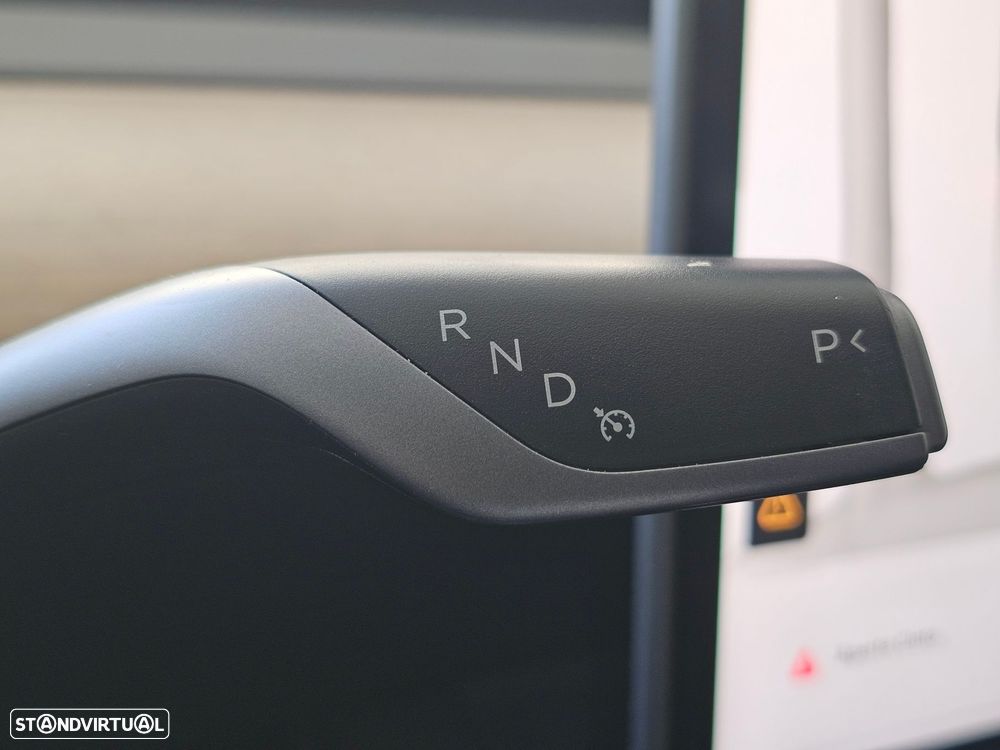 Tesla Model 3 Standard Range Plus RWD - 26