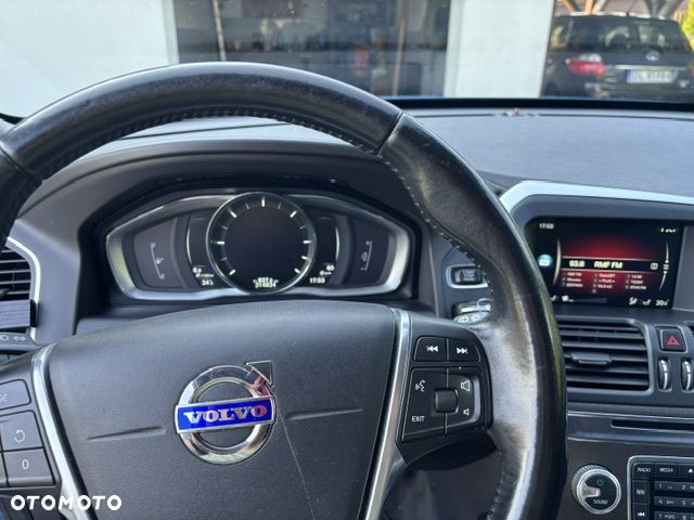 Volvo XC 60 D3 Linje Inscription - 11