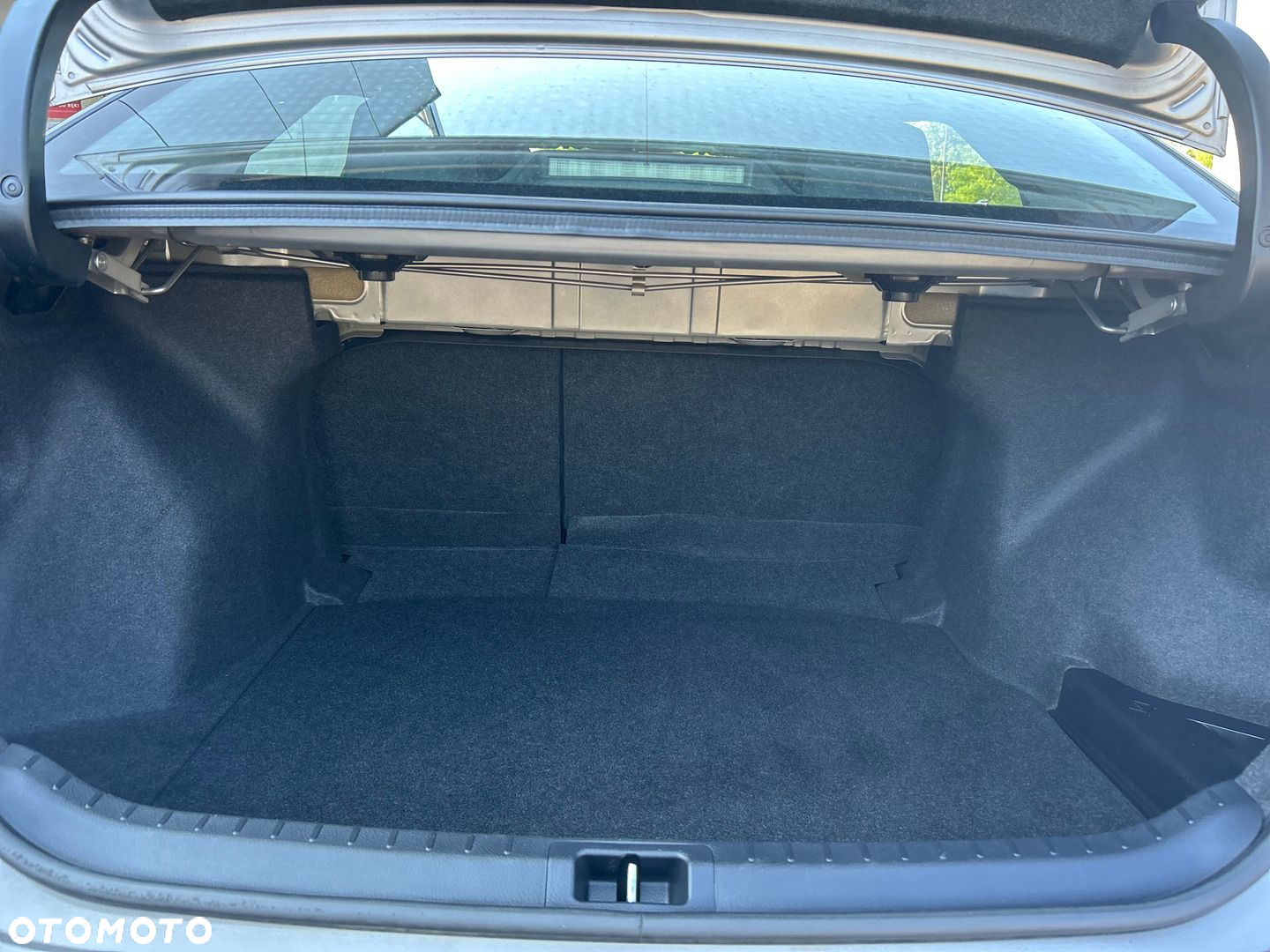 Toyota Corolla 1.6 Premium EU6 - 13