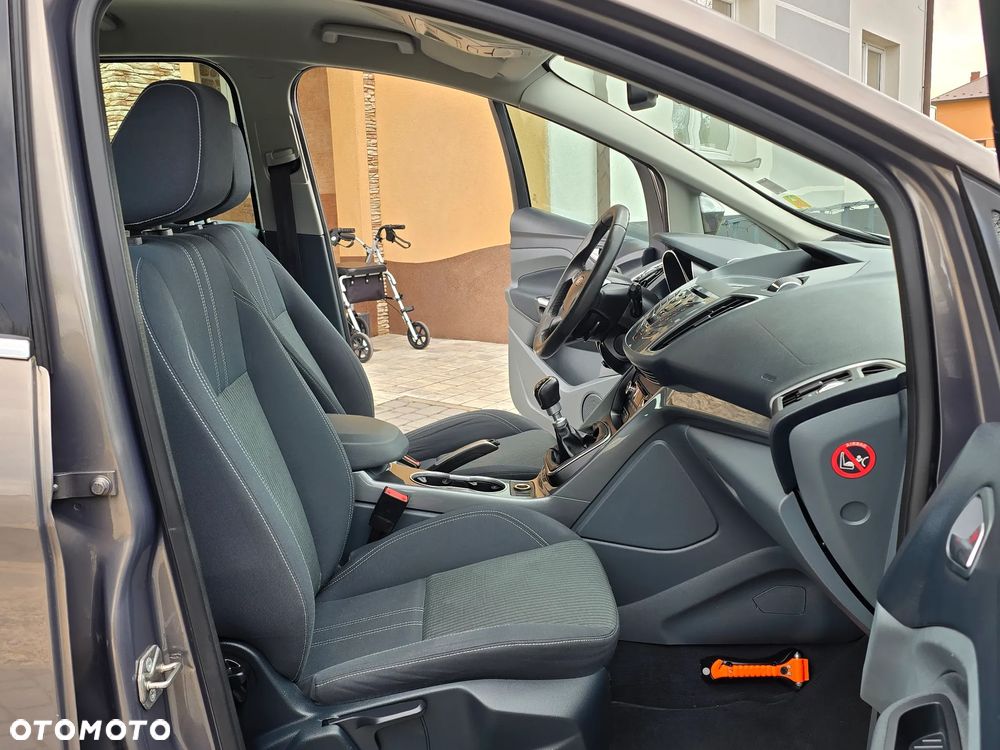 Ford C-MAX - 27