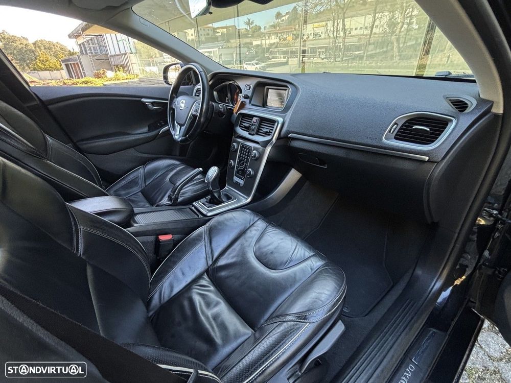 Volvo V40 1.6 D2 Momentum - 8