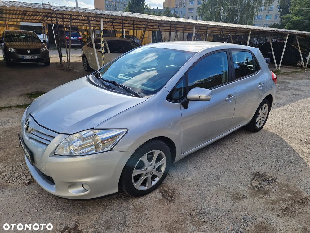 Toyota Auris 1.6 Edition - 2
