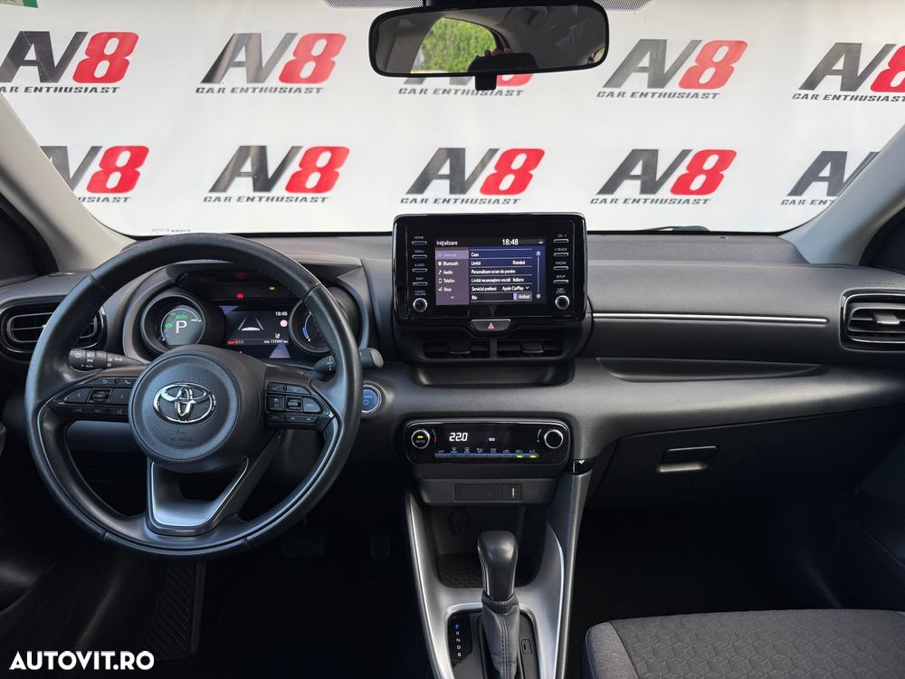 Toyota Yaris 1.5 VVT-i HSD Active - 6