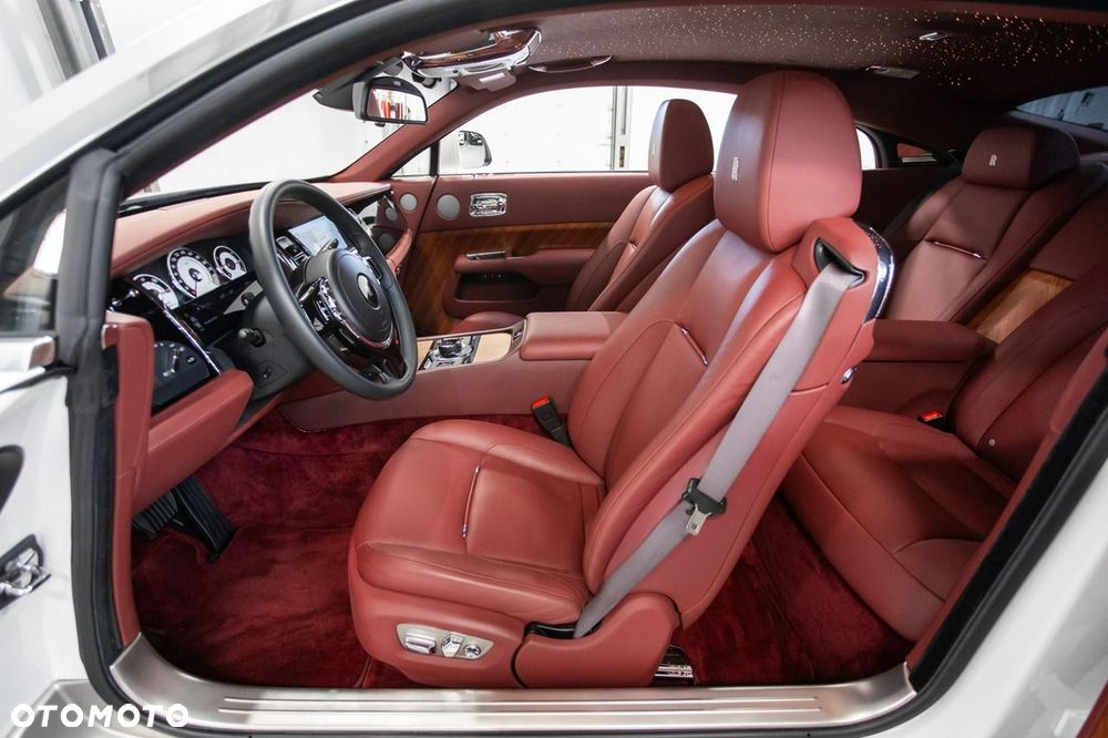 Rolls-Royce Wraith Standard - 25
