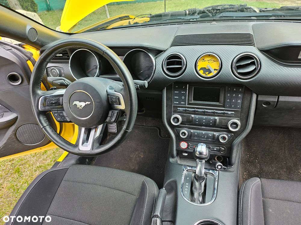 Ford Mustang 3.7 V6 - 12