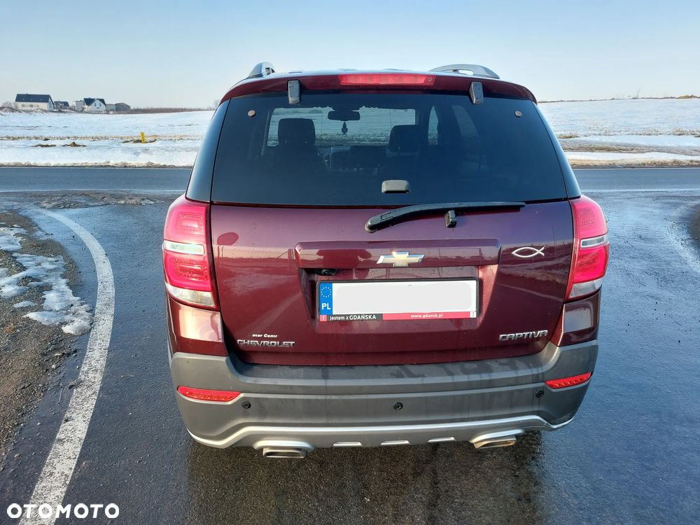Chevrolet Captiva 2.2 D LTZ - 4