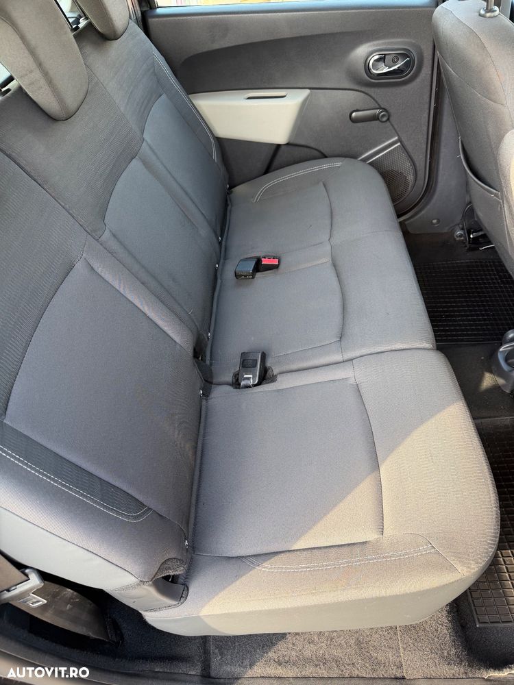 Dacia Lodgy 1.5 dCi Laureate - 13
