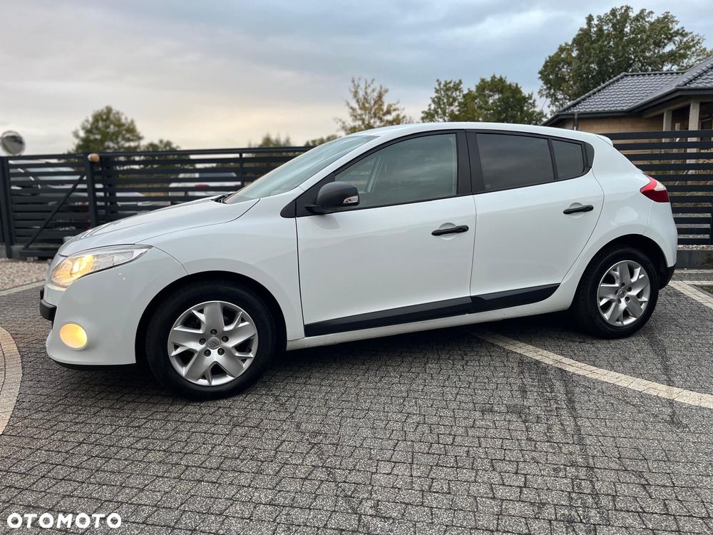 Renault Megane - 8