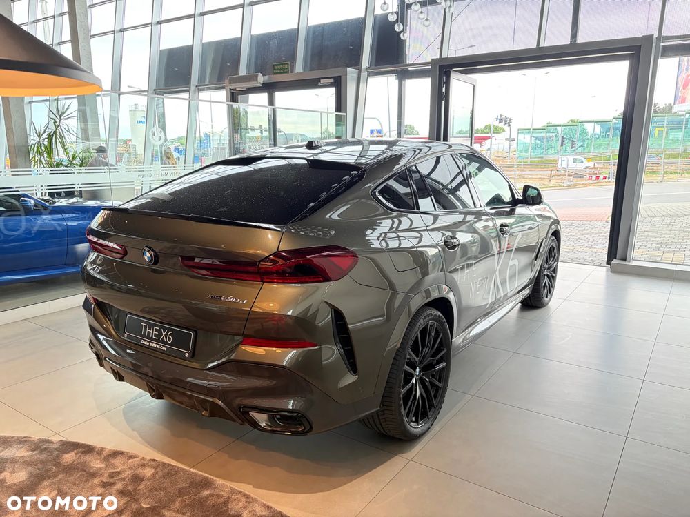 BMW X6 - 8