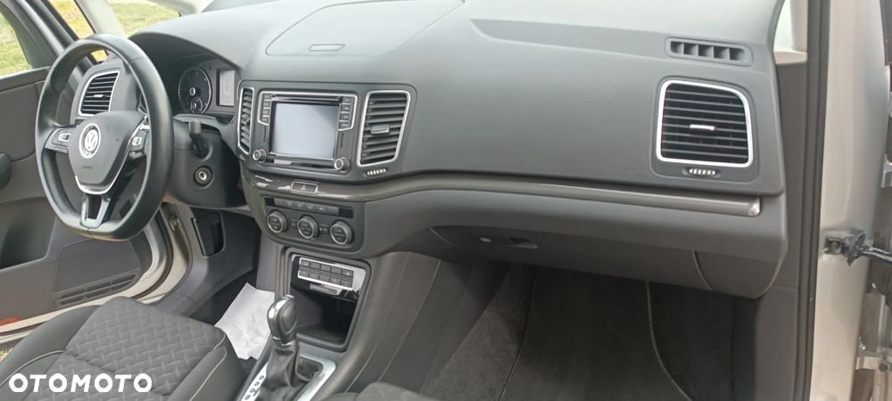 Volkswagen Sharan 2.0 TDI BMT Comfortline DSG - 12