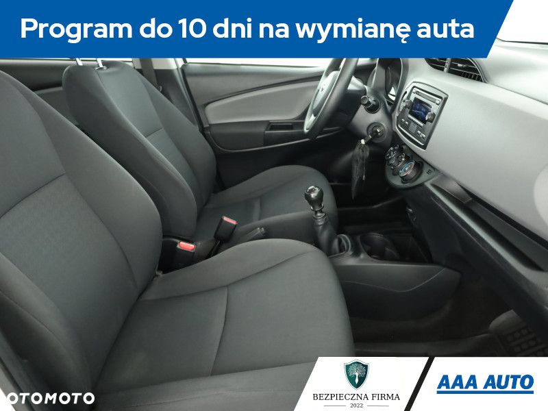 Toyota Yaris - 8