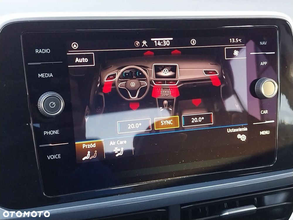 Volkswagen T-Roc - 22