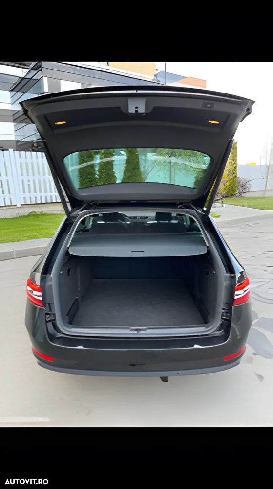 Skoda Superb ver-combi-2-0-tdi-dsg-style - 5