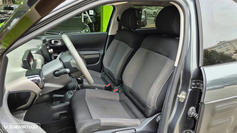 Citroën C4 Cactus 1.6 BlueHDi Feel J17 - 16
