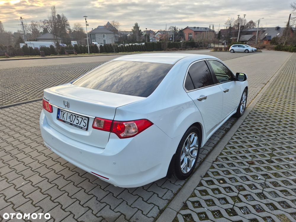 Honda Accord 2.2d Executive - 11