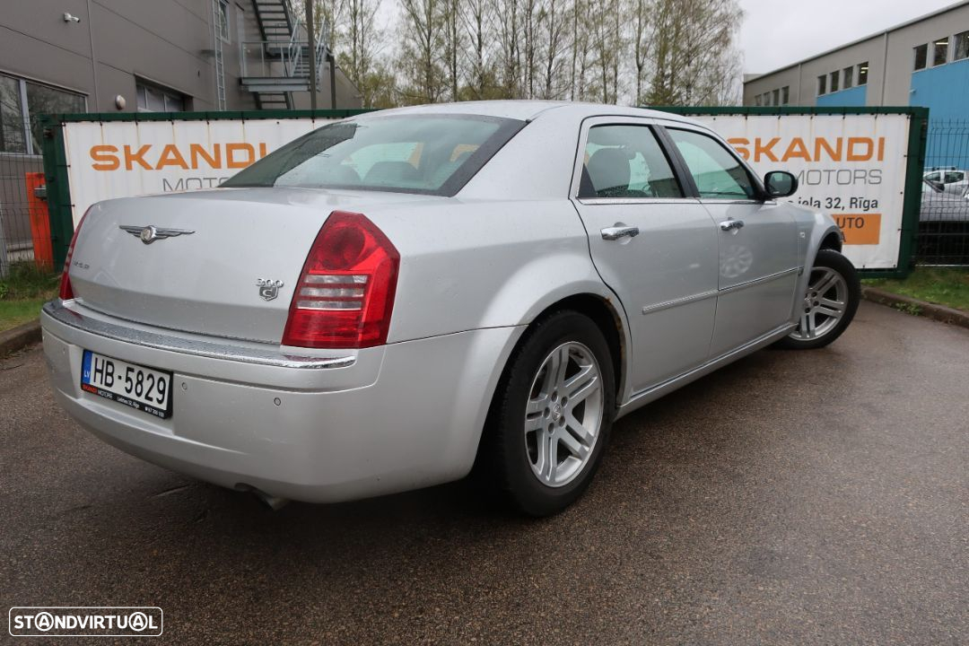 Chrysler 300C do ano 2009 Para Peças - 3