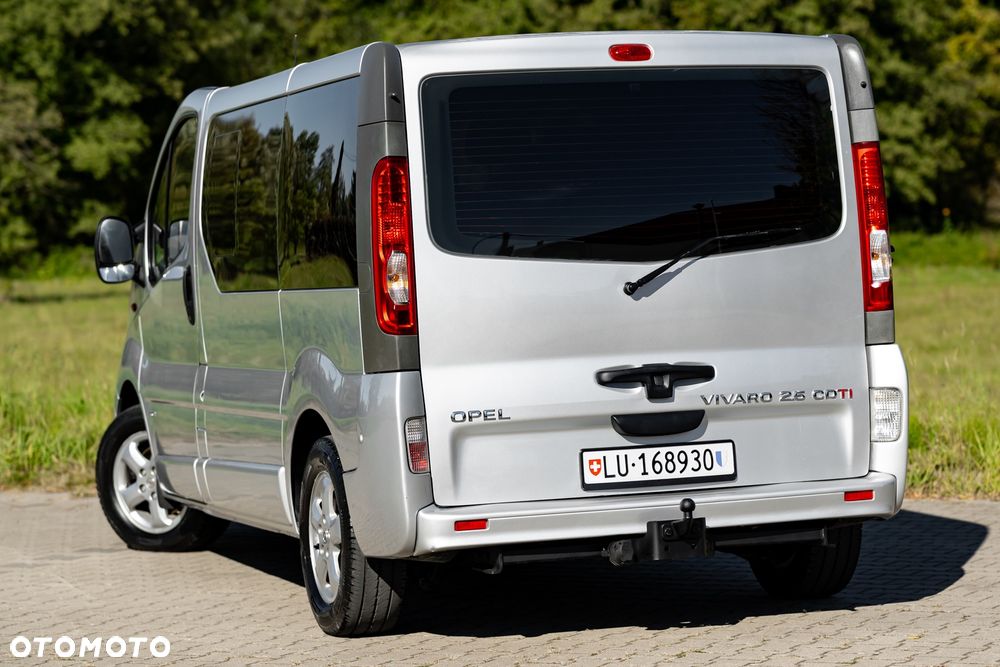 Opel Vivaro - 9