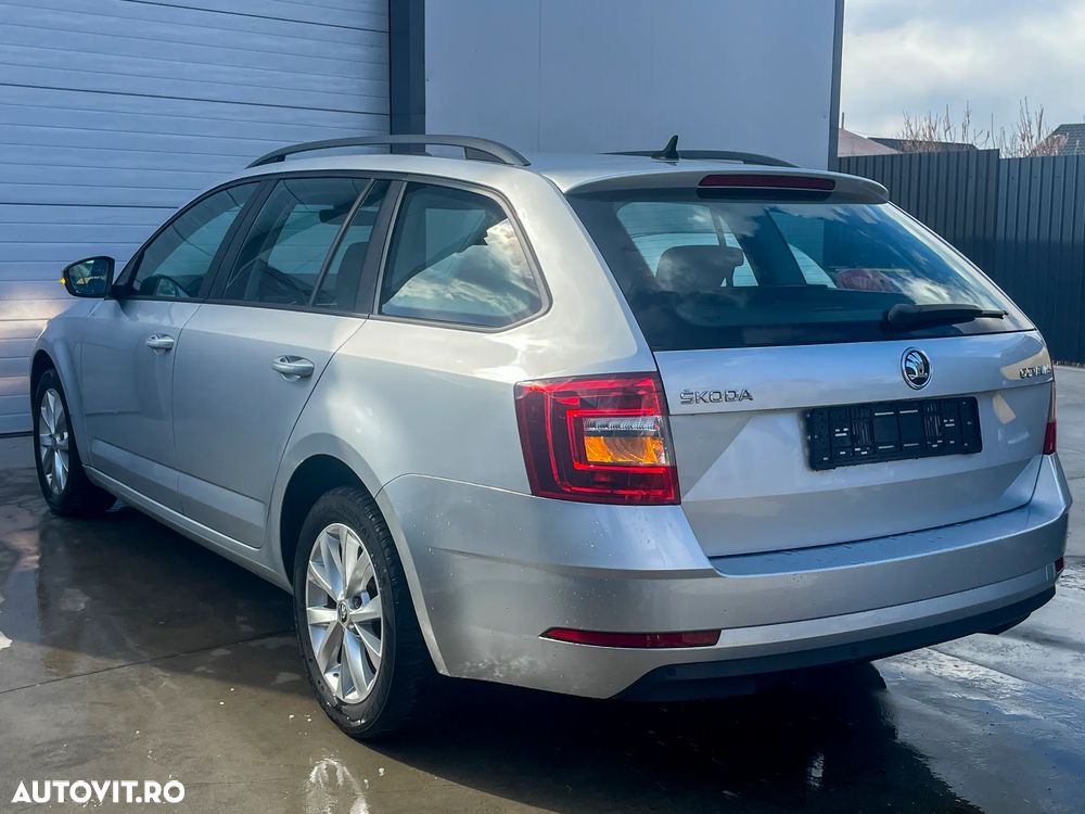 Skoda Octavia 1.6 TDI Style - 2