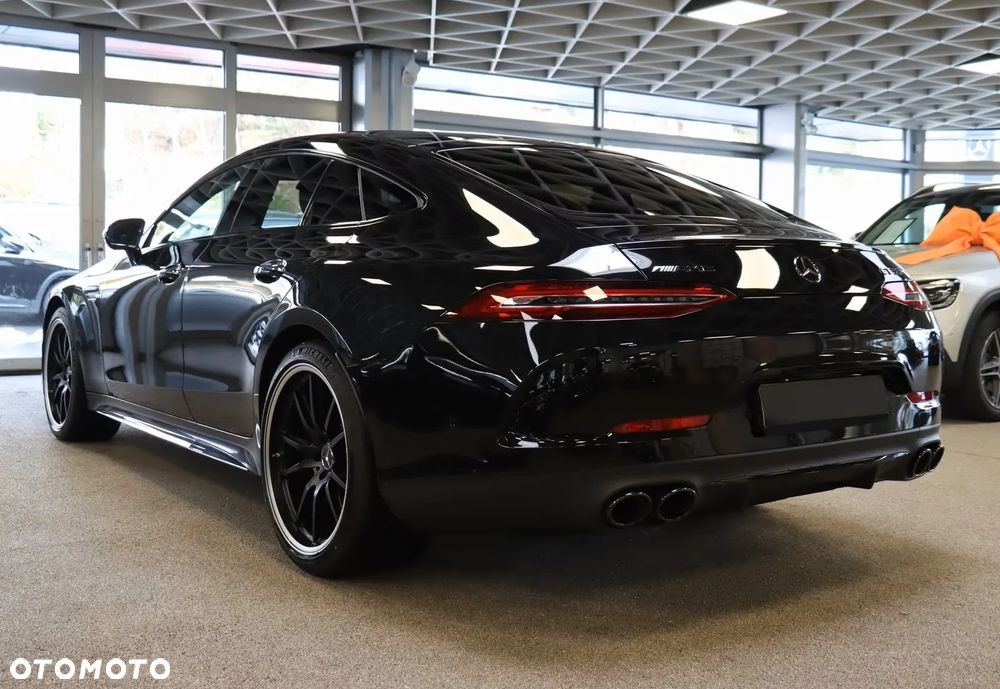 Mercedes-Benz AMG GT 53 4Matic+ Speedshift TCT 9G - 2