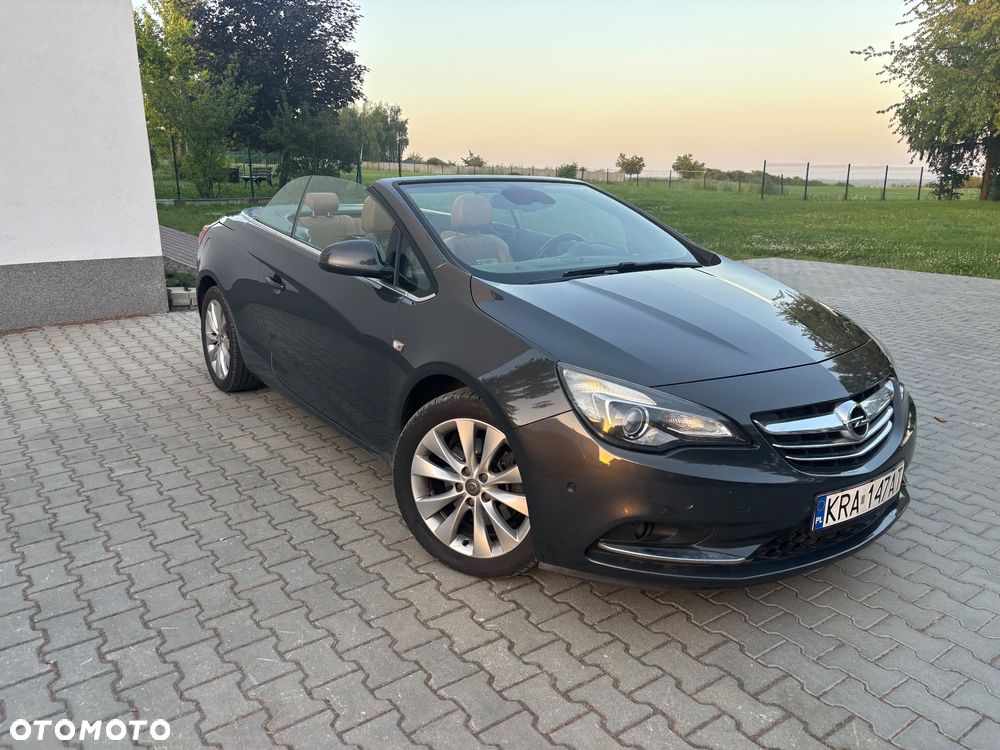Opel Cascada 1.4 T Cosmo S&S - 1