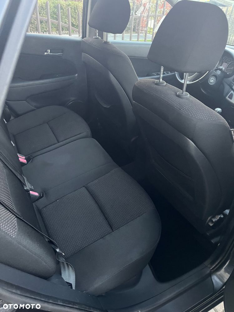 Hyundai i30 1.6 CRDi Comfort - 11