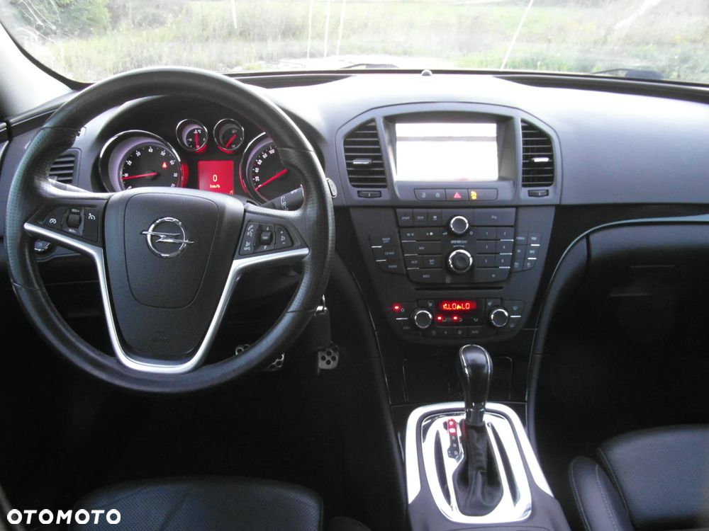 Opel Insignia 2.0 T Cosmo 4x4 - 22