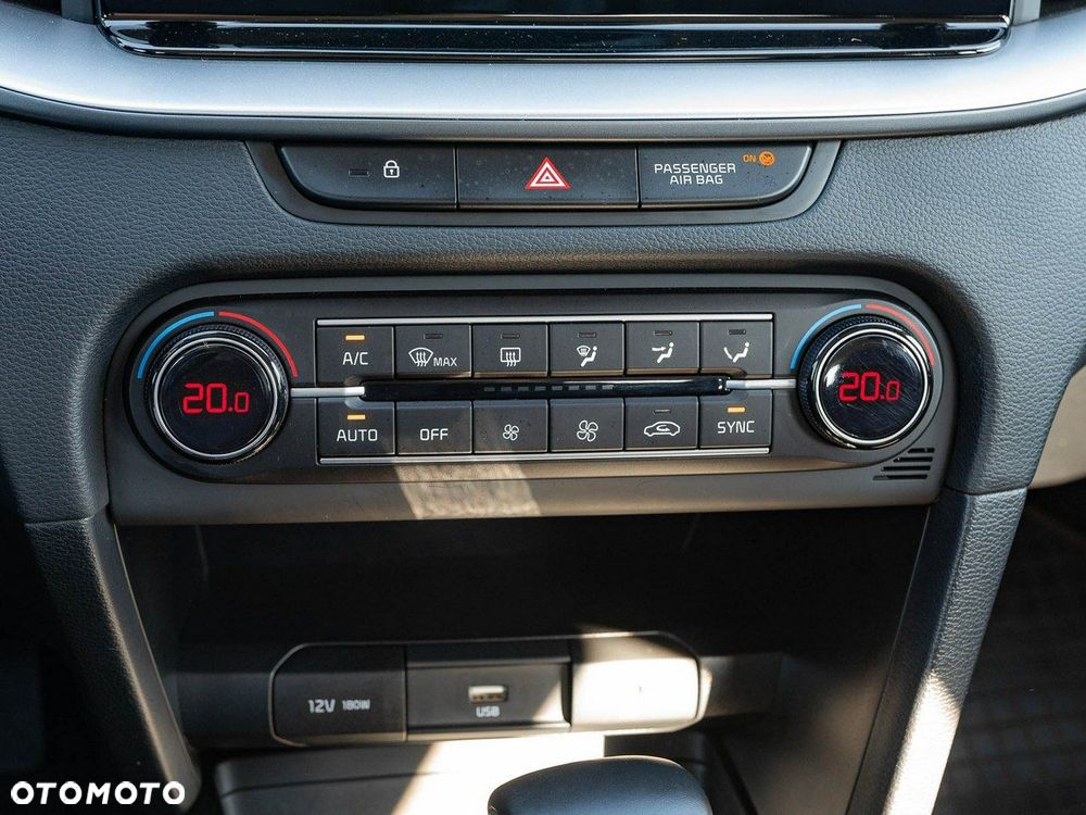 Kia Ceed 1.5 T-GDI M DCT - 18