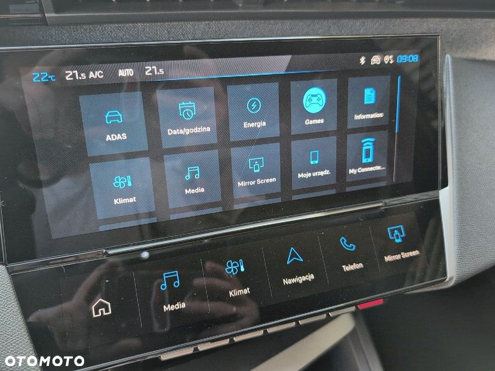 Peugeot 308 1.6 Hybrid PHEV Allure EAT8 - 20