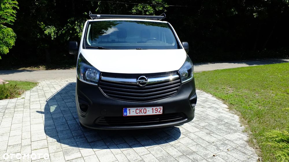 Opel Vivaro - 2