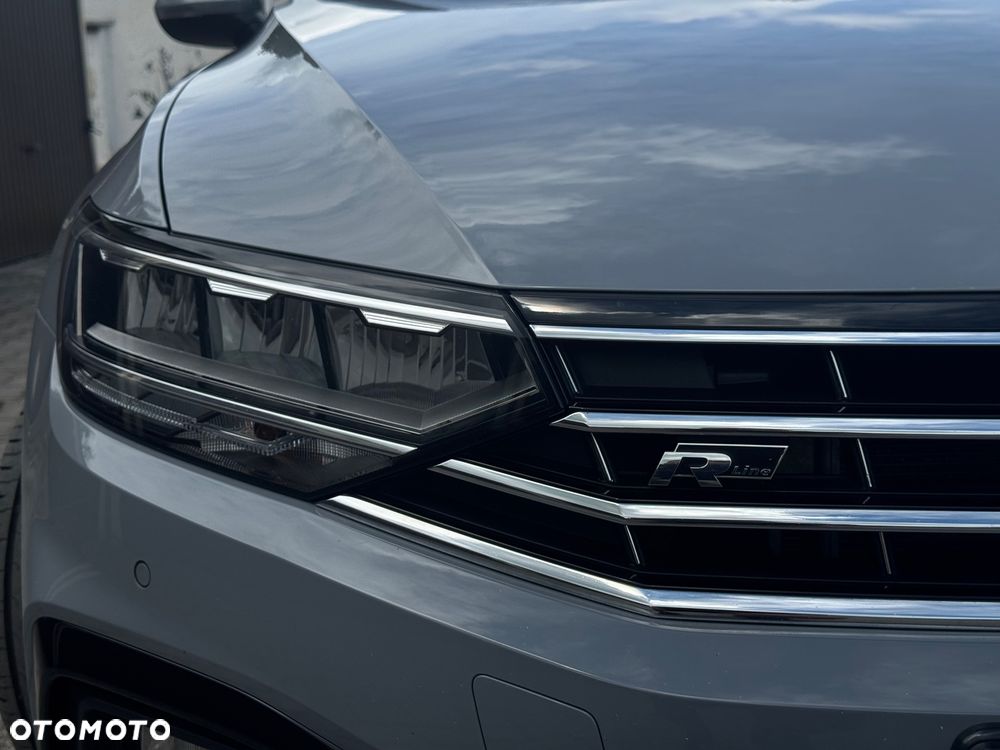 Volkswagen Passat Variant 2.0 TDI SCR Business - 12
