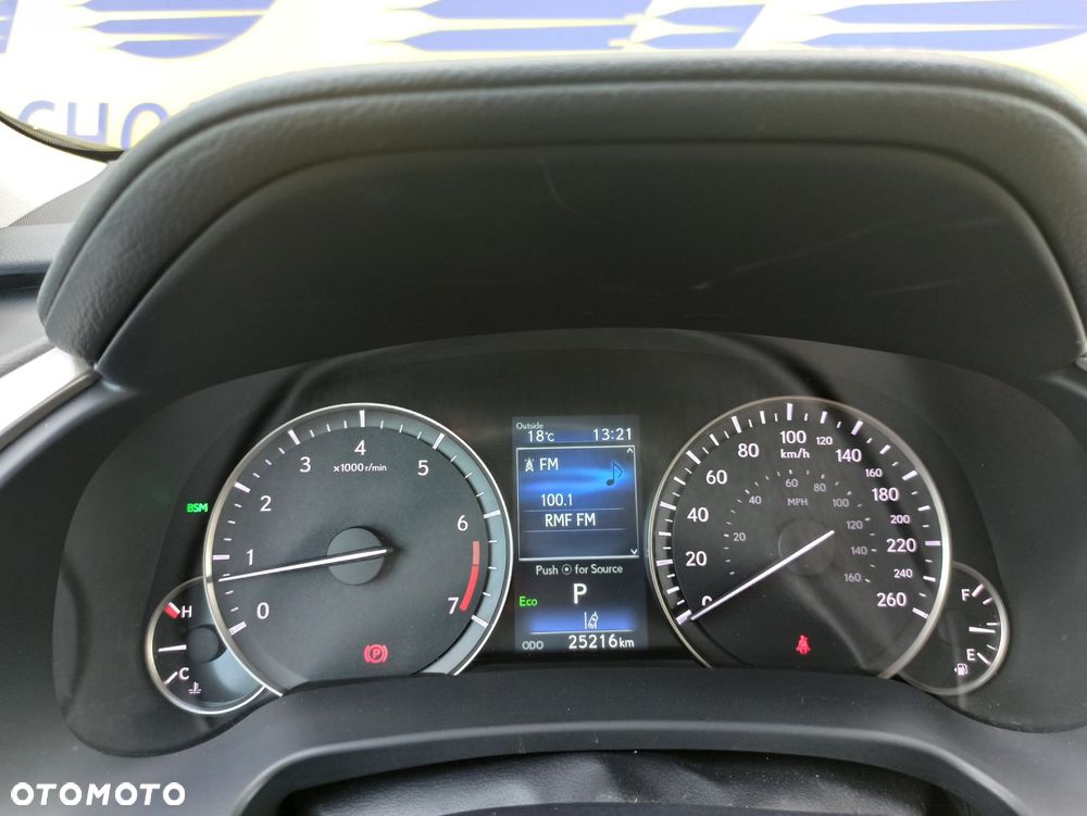Lexus RX - 20