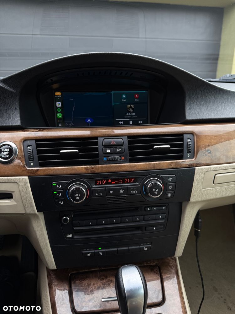 BMW Seria 3 320d - 8