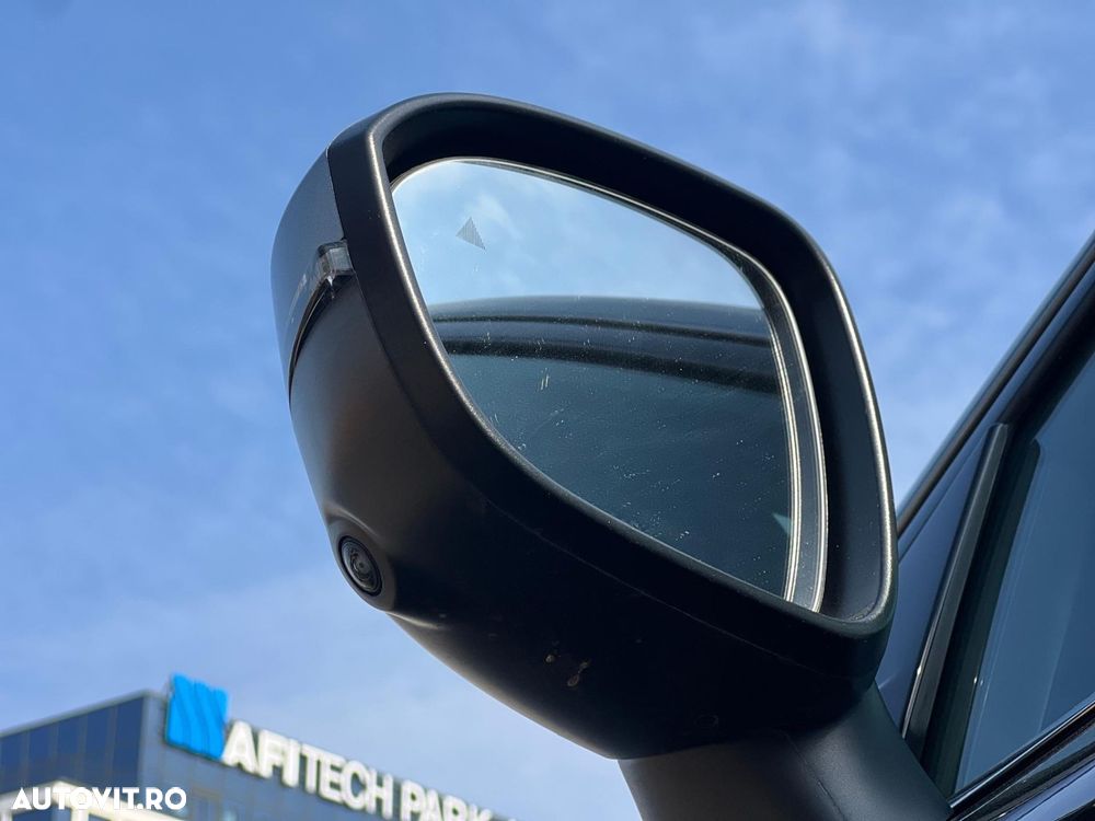 Nissan Qashqai 1.3 DIG-T 4x4 MHEV Xtronic Tekna - 9