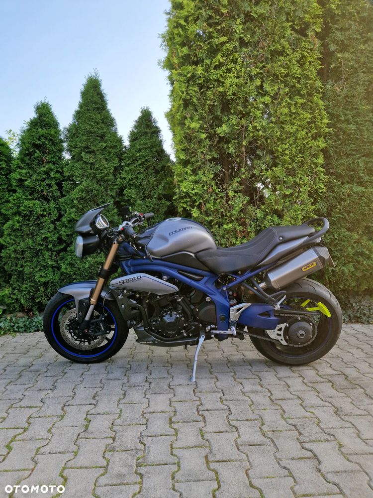 Triumph Speed Triple - 3