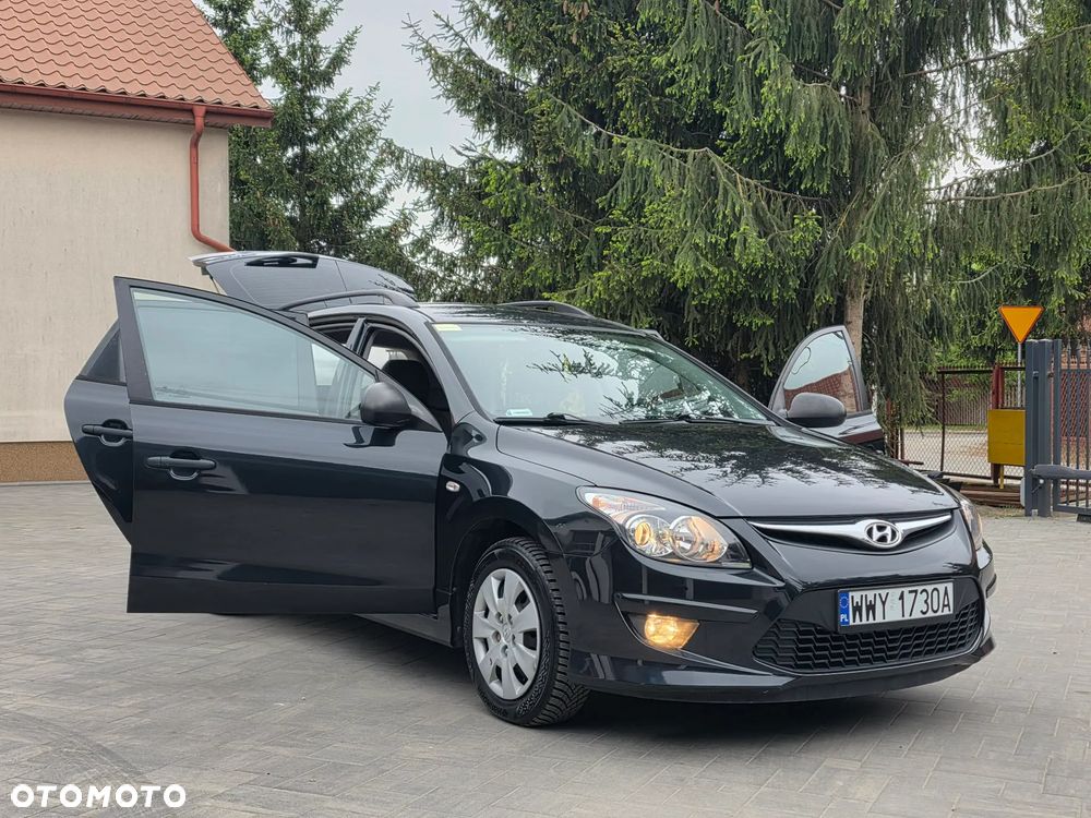 Hyundai i30 - 23