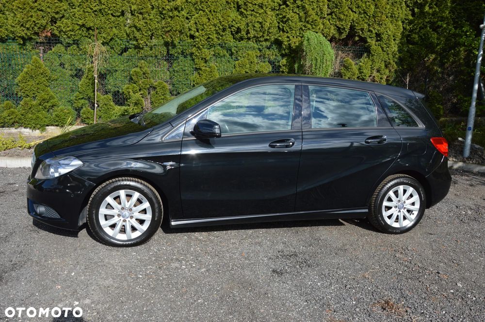 Mercedes-Benz Klasa B 180 CDI (BlueEFFICIENCY) - 18