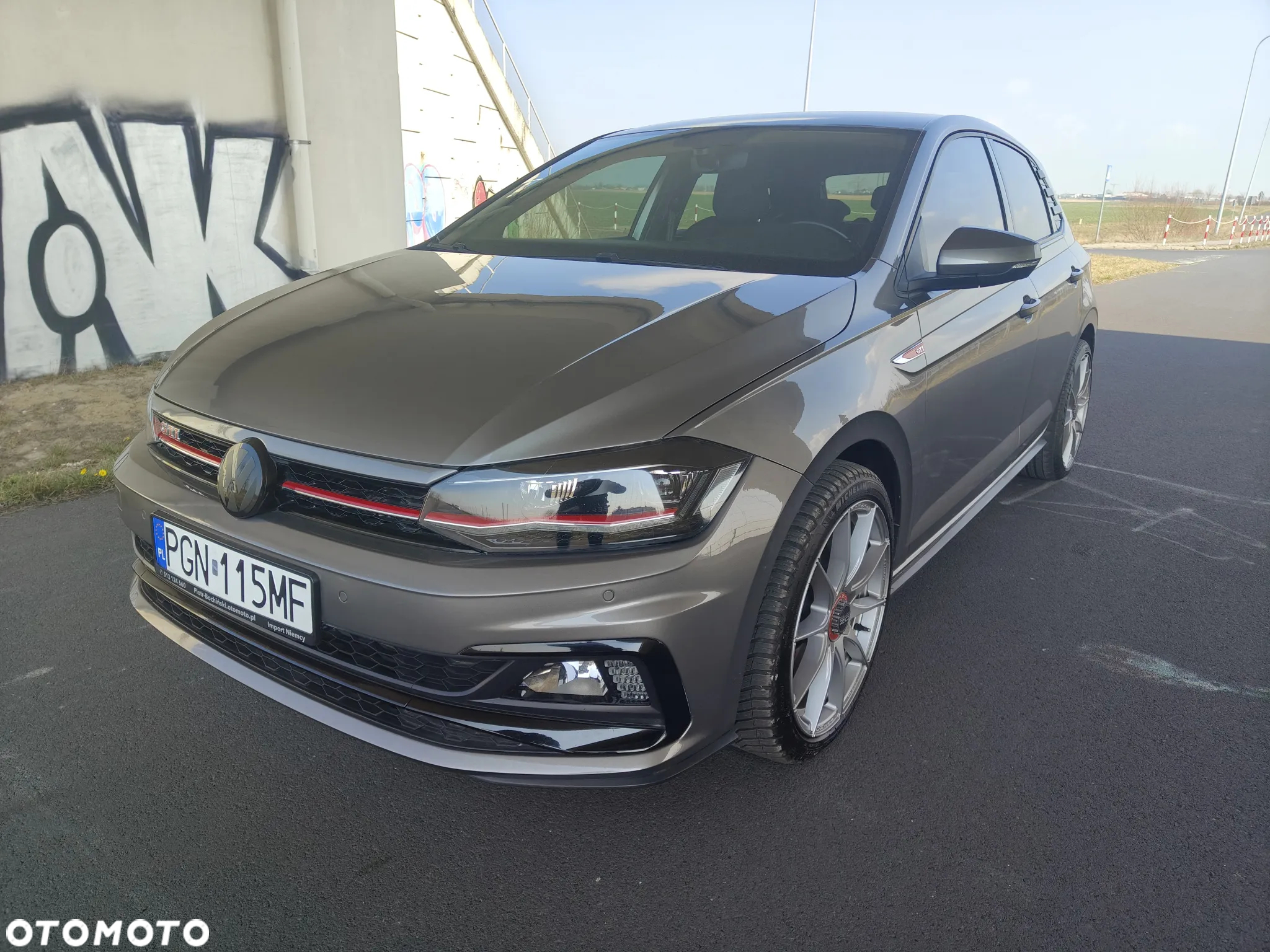 Volkswagen Polo 2.0 TSI DSG OPF GTI - 24