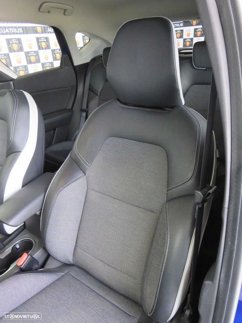 Renault Captur 1.5 dCi Exclusive - 17