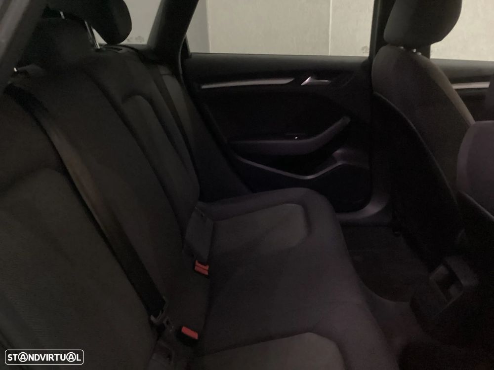 Audi A3 1.6 TDI S-line S tronic - 17