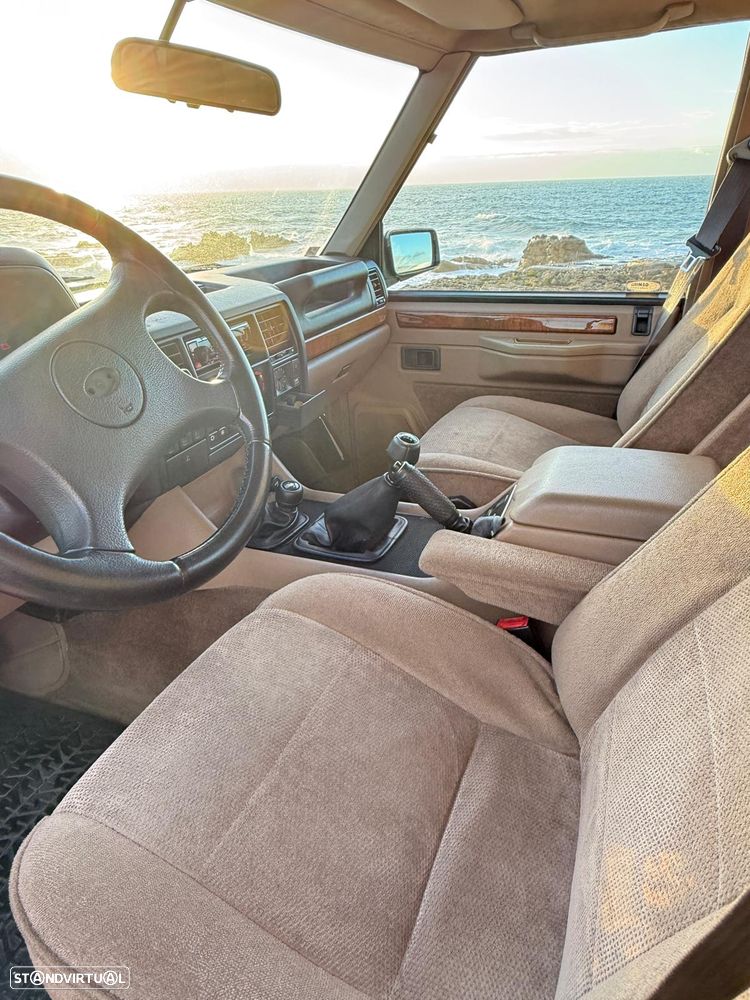 Land Rover Range Rover 2.5 TDi - 17