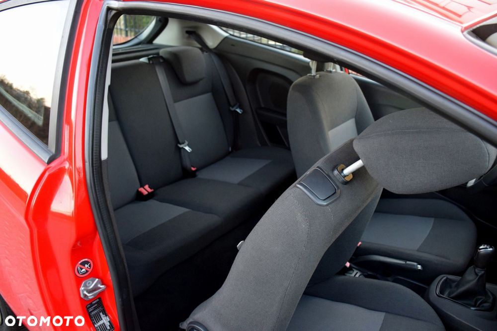 Ford Fiesta 1.25 Celebration - 15