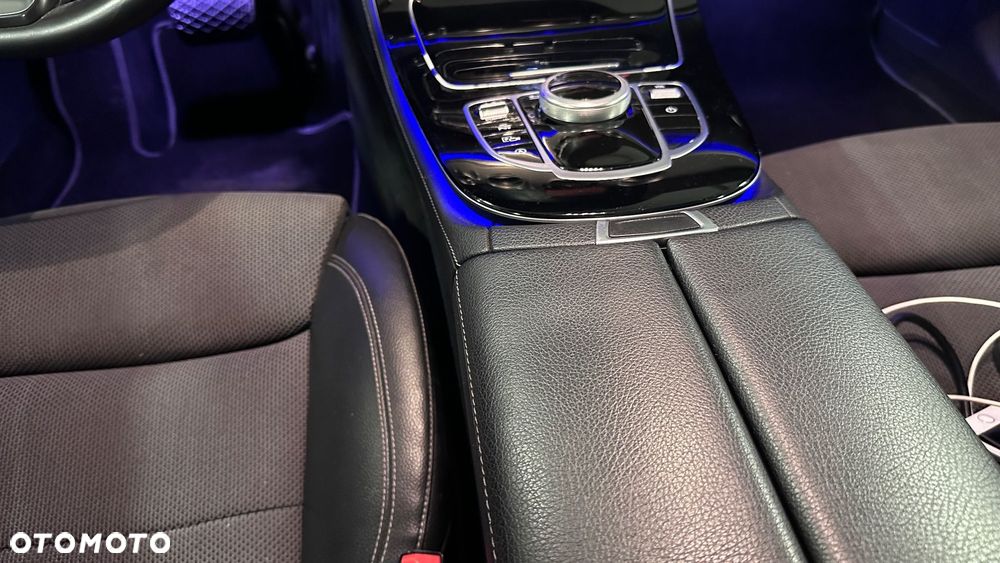 Mercedes-Benz Klasa E 220 d Business Edition 9G-TRONIC - 29